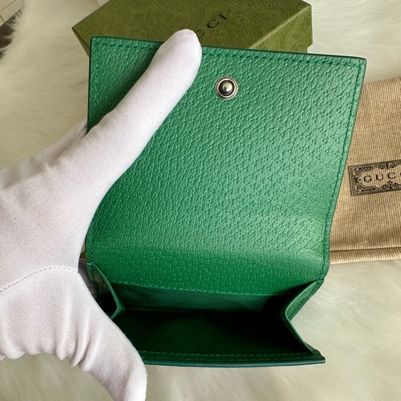 Auth GG Double Hook Wallet - Picture 13 of 16